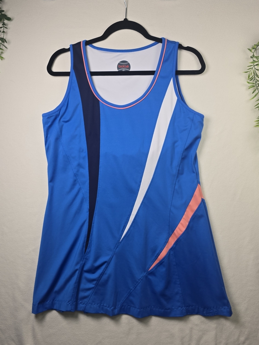 BOLLE WOMENS ATHLETIC TENNIS GOLF DRESS TANK STYLE BLUE BUILT IN BRA SIZE XL